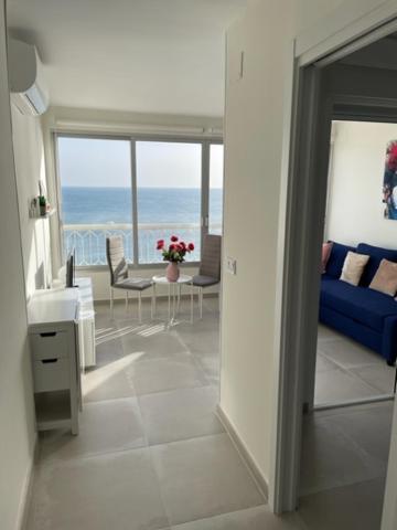 בנידורם Precioso Apartamento A Estrenar En Primera Linea De Playa מראה חיצוני תמונה