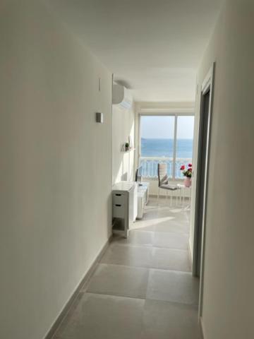 בנידורם Precioso Apartamento A Estrenar En Primera Linea De Playa מראה חיצוני תמונה