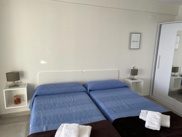 בנידורם Precioso Apartamento A Estrenar En Primera Linea De Playa מראה חיצוני תמונה