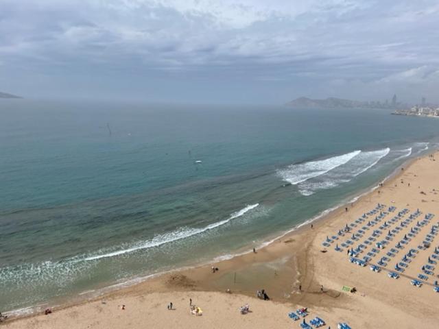 בנידורם Precioso Apartamento A Estrenar En Primera Linea De Playa מראה חיצוני תמונה